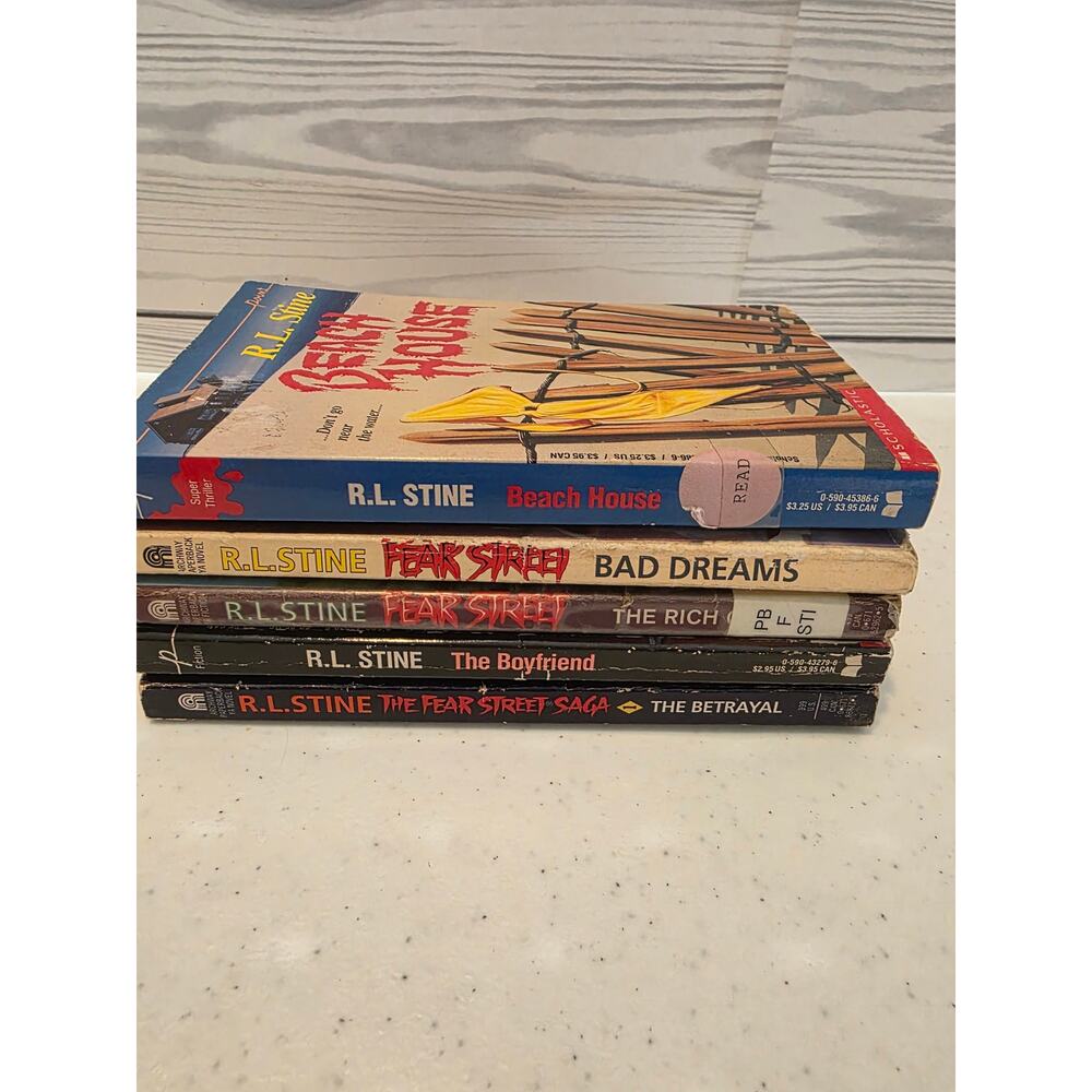 R.L. Stine Fear Street Lot of 5 Vintage YA Horror Books-The Boyfriend,Bad Dreams - Picture 3 of 8